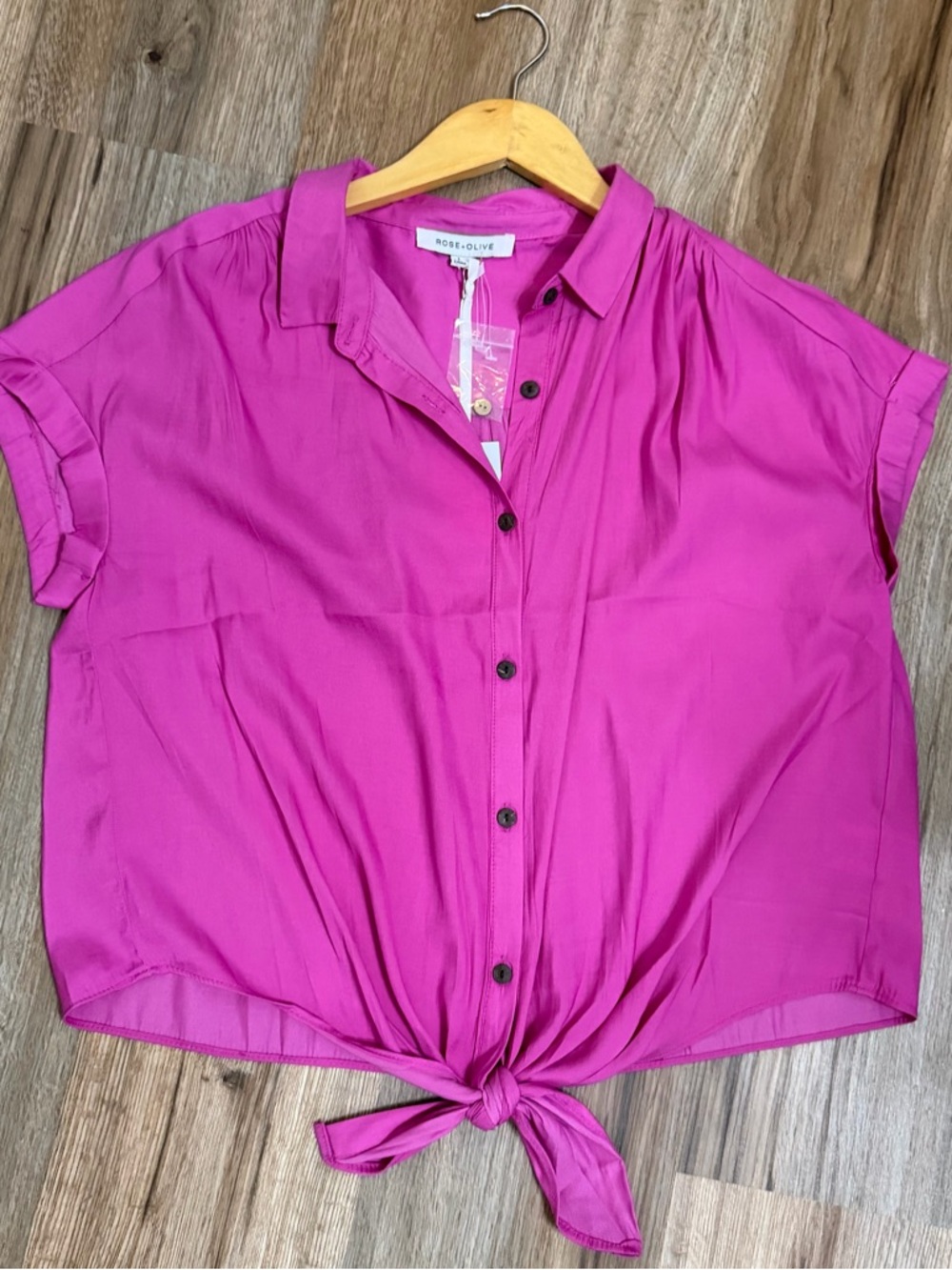 Rose & Olive Bright Fuchsia Tie-Hem Short Sleeve Blouse